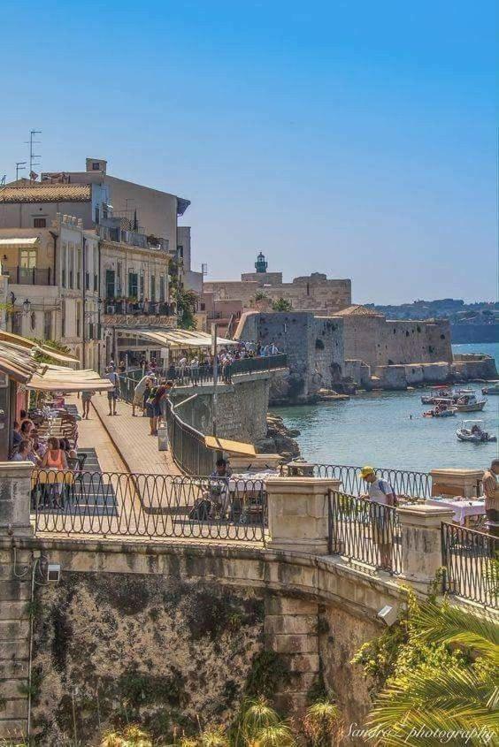 La Casetta Di Diana Ortigia Сиракузы Экстерьер фото